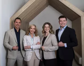 Équipe Marie-Eve Fradet, Laval, Real Estate Agent